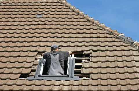 Pose de velux - Arquenay
